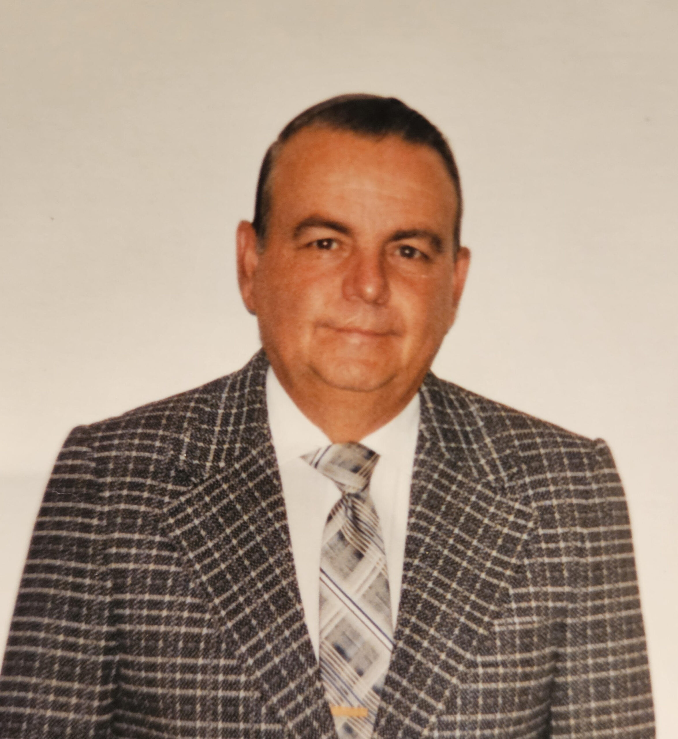 Obituary-img